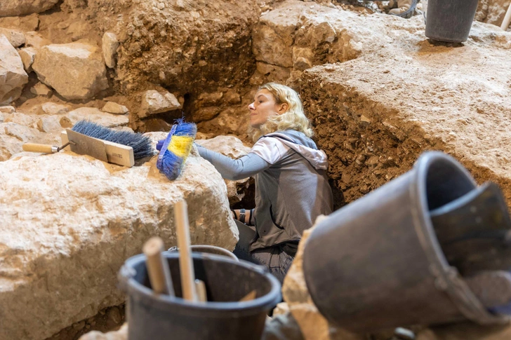 Иудеи разобрали стену, которую не смогли разрушить враги. История древней находки из Иерусалима