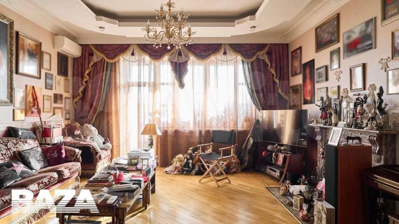 «Я непубличная личность»: покупательница квартиры Долиной прервала молчание и впервые высказалась о скандале