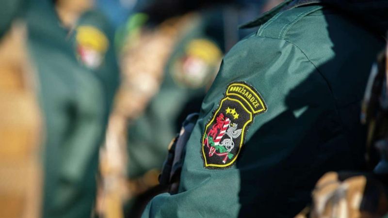 Латвия в очередной раз продлила режим усиленного контроля границы с Беларусью