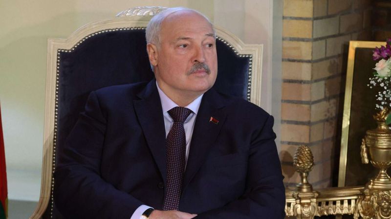 Лукашенко дал интервью американскому телеканалу Newsmax