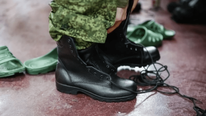 Мошенники стали обманывать россиян, предлагая оформить пропуск в военкомат