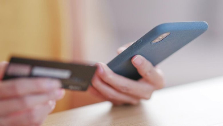 Названы самые популярные схемы мошенников в преддверии праздников