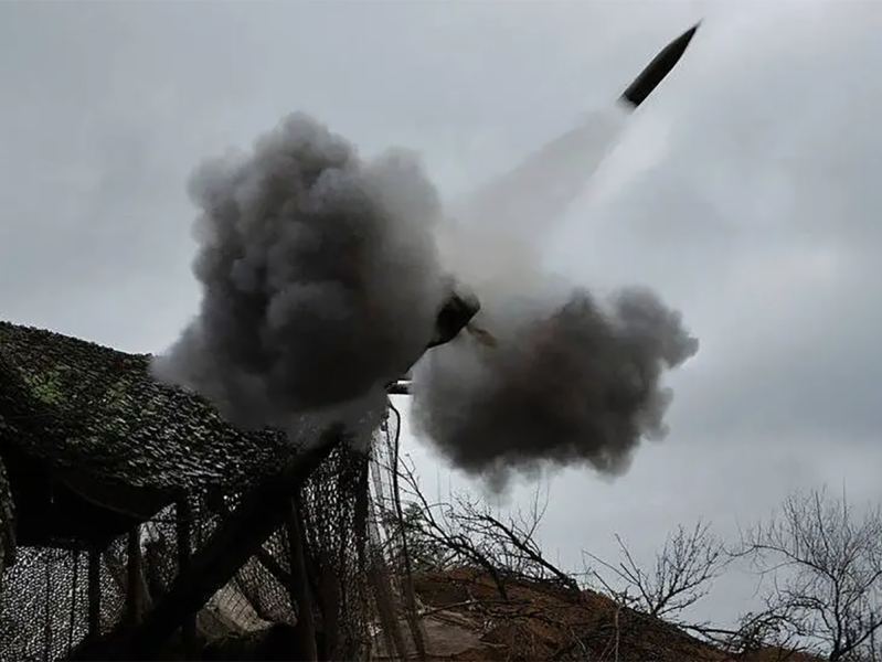 Названы три ключевых города в Донбассе, куда ВСУ стягивают свои силы