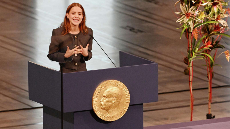 Нобелевскую премию мира вручили дочери не успевшей на церемонию Мачадо