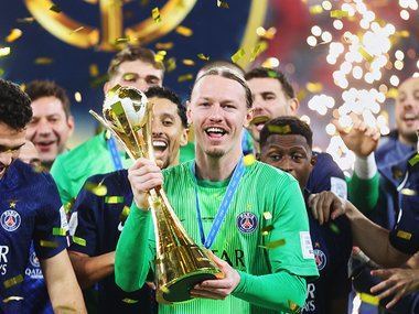 «Новый Яшин» в аду Парижа: рекорд в ФИФА, украинский партнёр и война с бывшей женой