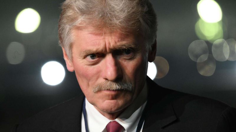 Песков: Зеленский, говоря о выборах на Украине, путается в показаниях