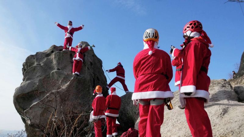 Праздник на пороге: мир встречает Рождество и ждет Нового года (фото)