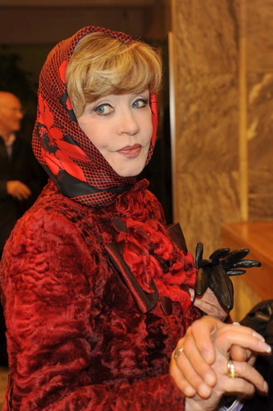 Прощание с великой актрисой: Вера Алентова будет похоронена рядом с Владимиром Меньшовым