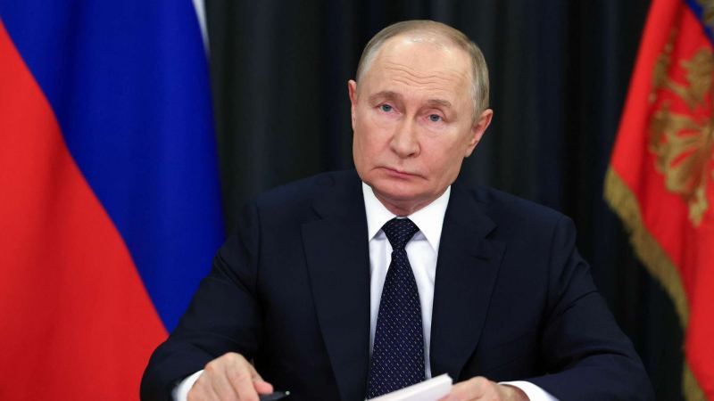 Путин: лидеры стран ЕС целенаправленно повышают градус истерии