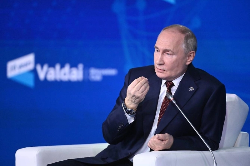 Путин на неделе проведёт совещание по госпрограмме вооружений и вручит награды