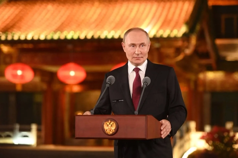 Путин подписал закон об ограничении количества микрозаймов у россиян