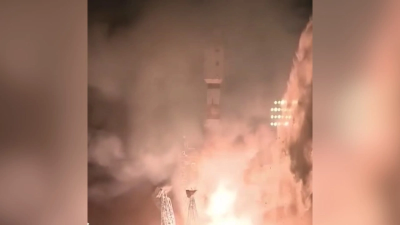 Ракета «Союз-2.1б» вывела на орбиту «Аист-2Т» и 50 малых аппаратов с Восточного