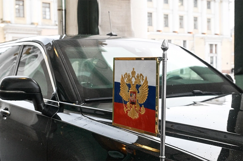 Саммит СНГ открылся в Георгиевском зале Эрмитажа