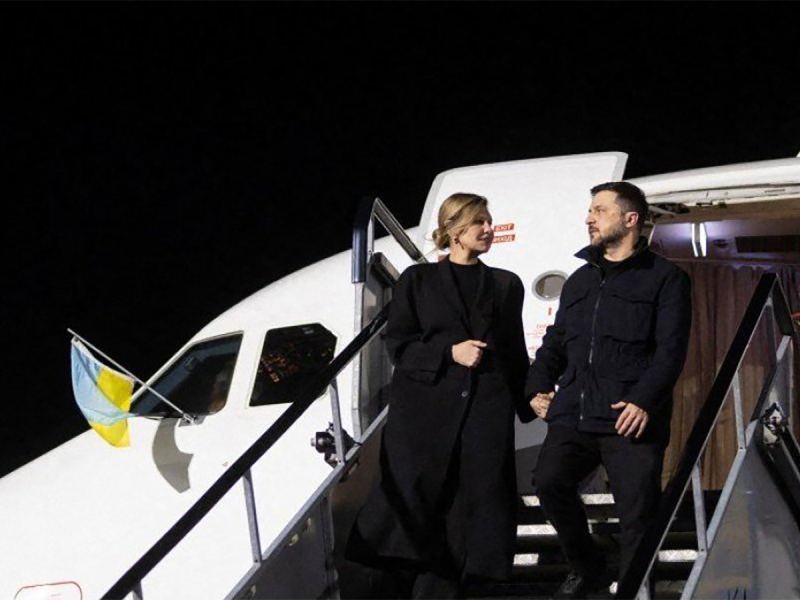 Самолёт Зеленского преследовали неизвестные дроны