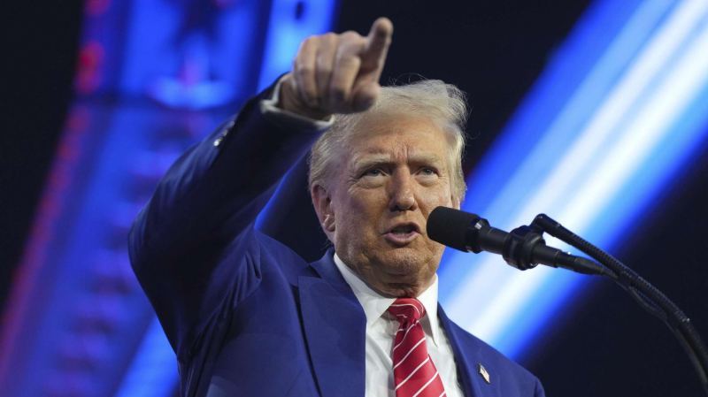 Трамп пригрозил демократам "последним Рождеством"