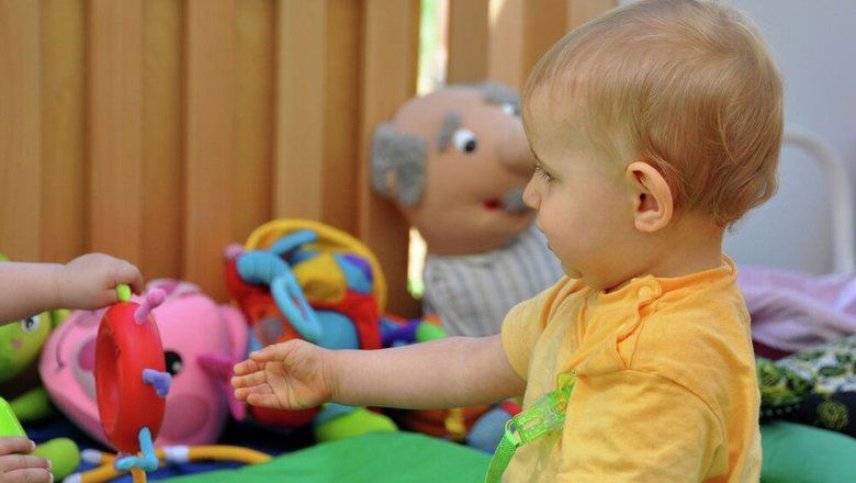 В Госдуме предложили создать в детских садах группы продленного дня