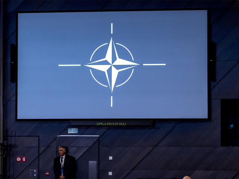 В НАТО ответили на заявление Путина о готовности РФ к войне с Европой