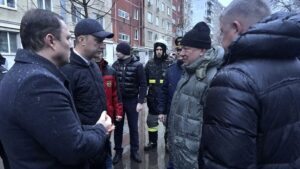 В Саратове два человека погибли из-за атаки беспилотников, повреждены дома