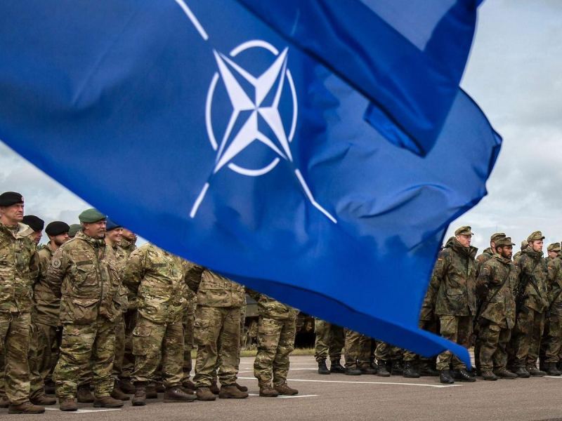 Венгрия заявила, что Европа готовится к войне с Россией: названы возможные сроки ее начала