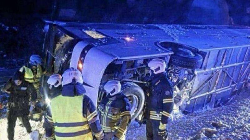 Автобус с мужской сборной Кипра перевернулся в Эстонии: матч под вопросом