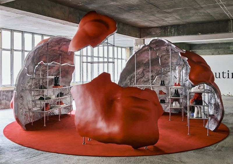 Джейден Смит представил дебютную коллекцию для Christian Louboutin