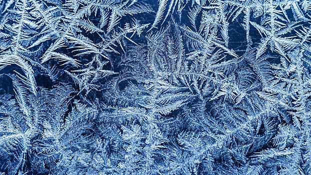 Эти узоры на окнах повышают счета и риск плесени — вы знали?