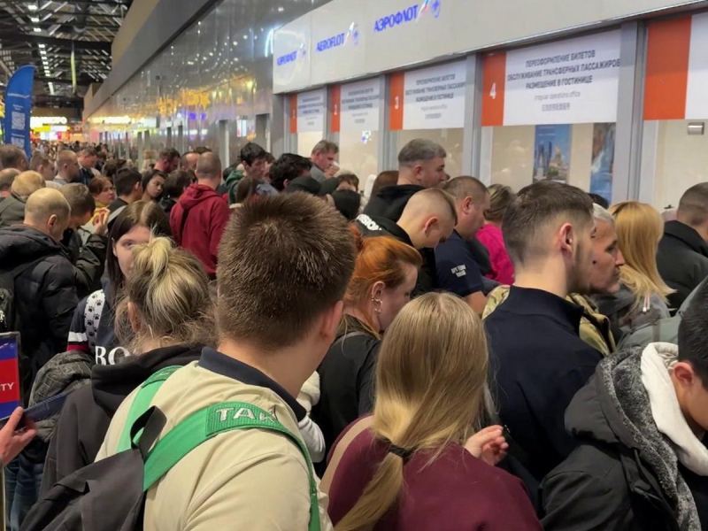 «Это ад»: аэропорт «Шереметьево» пережил коллапс из-за рекордного за полвека снегопада