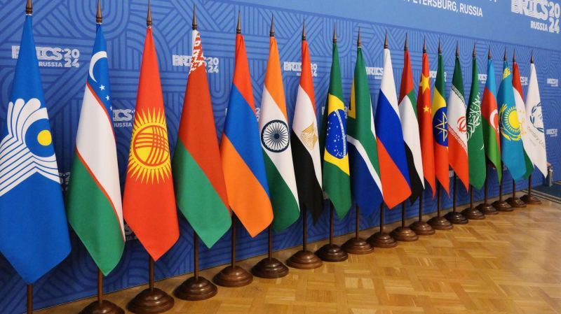 Исследовательский центр БРИКС начал работу в столице Китая