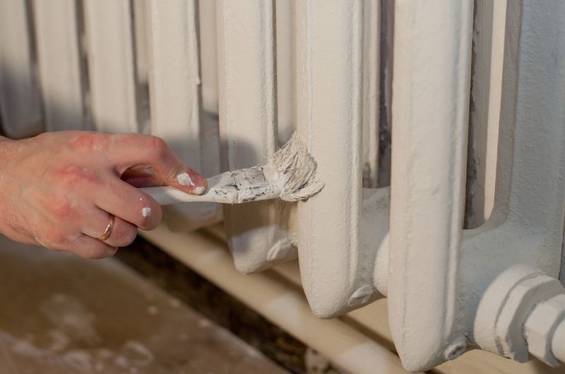 Как покрасить батарею: выбор краски и советы по нанесению