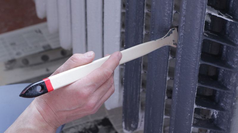 Как покрасить батарею: выбор краски и советы по нанесению