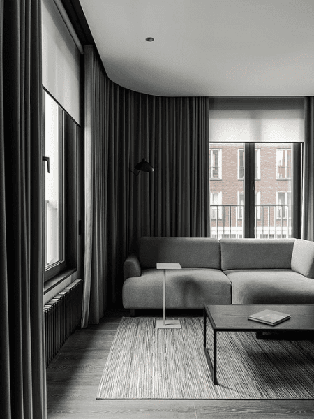 Карнизы для штор-2026: обзор видов, тренды и идеи для разных стилей (85 фото)