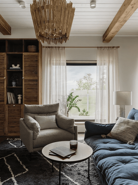 Карнизы для штор-2026: обзор видов, тренды и идеи для разных стилей (85 фото)