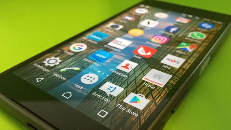 Meta закрыла сотни тысяч профилей в Instagram, Threads и Facebook