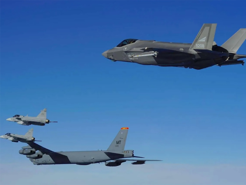 НАТО стягивает авиацию к границам Украины: что ждать России?