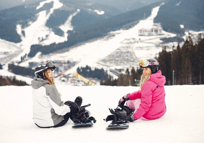 Отдыхающие массово отравились на Шерегеше после похода в местный бар