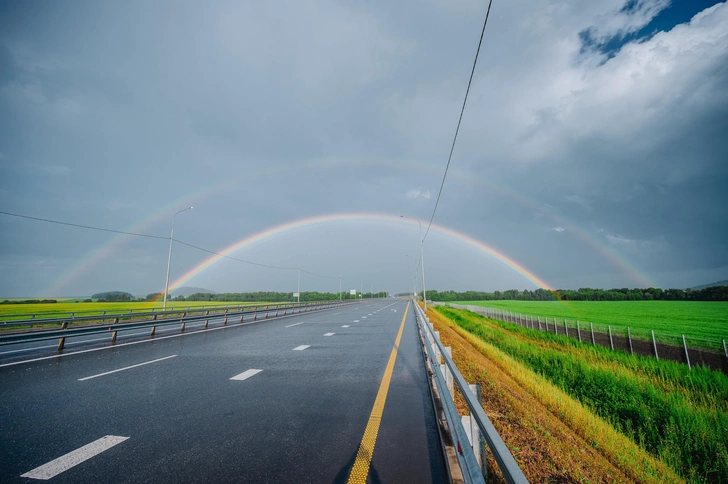По платным дорогам России можно будет ездить бесплатно. Но есть нюанс