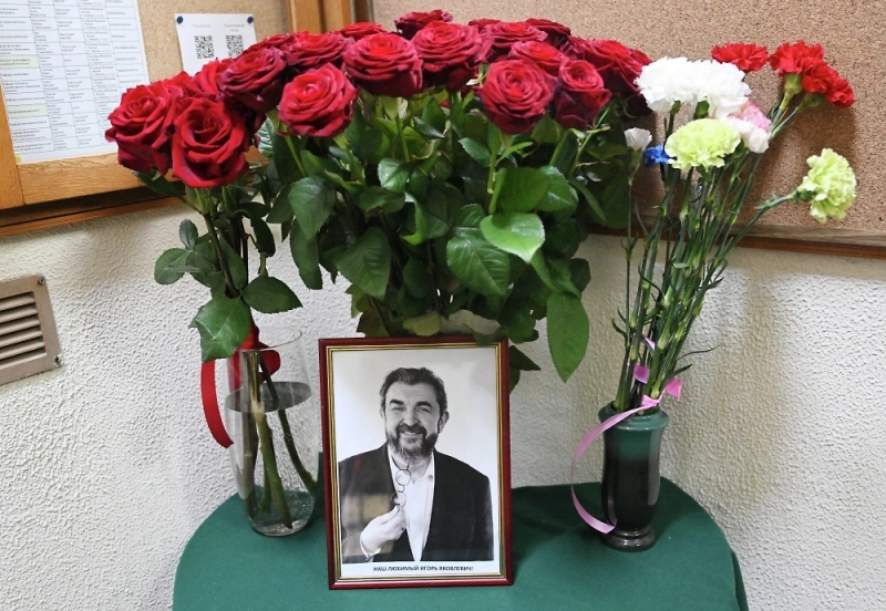 Прощание с Игорем Золотовицким пройдёт 17 января в МХТ имени Чехова