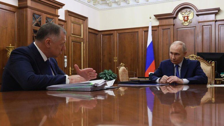 Путин попросил Хуснуллина не забывать о проблеме водоснабжения ДНР