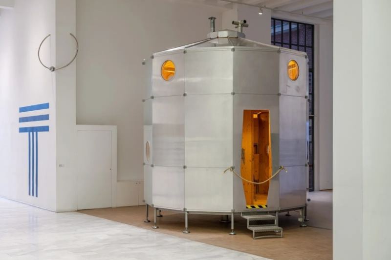 В Музее Триеннале показывают зимние виды спорта через призму дизайна