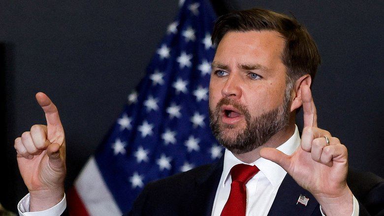 Вице-президент США заявил о поддержке протестующих в Иране