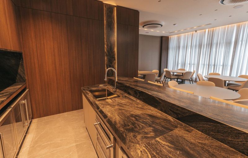 Завершено строительство небоскрёба "Vitra" в Бразилии