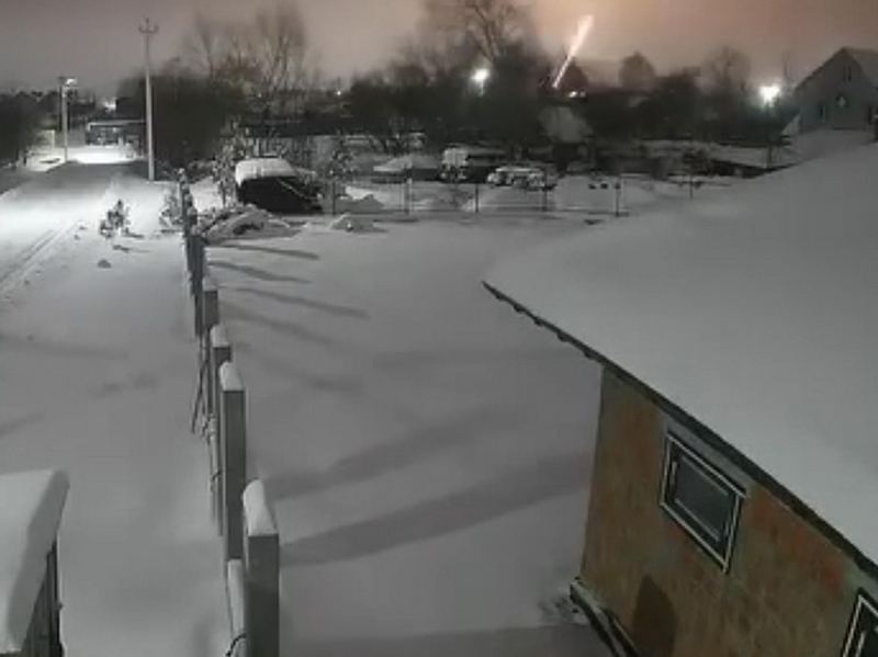 «Ждать долго не придётся»: генерал Попов заявил о групповом применении «Орешника» и предупреждении НАТО