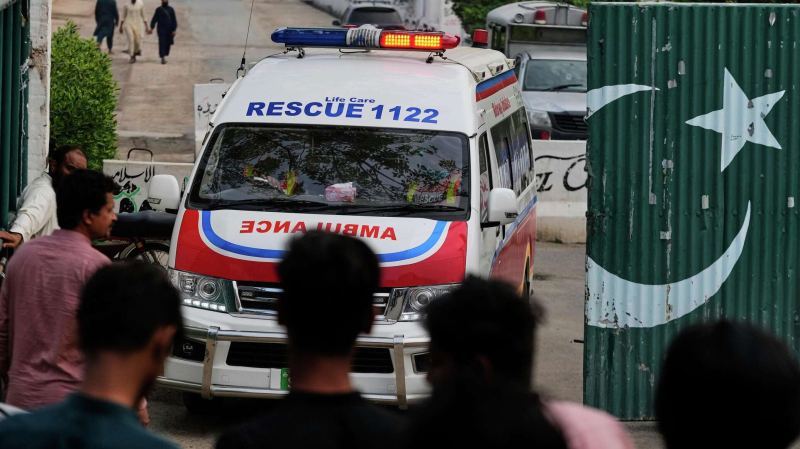 Жених и невеста трагически погибли на собственной свадьбе в Пакистане