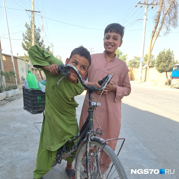 «Женщины не носят паранджу»: путешественник объехал весь Афганистан и развеял популярные мифы