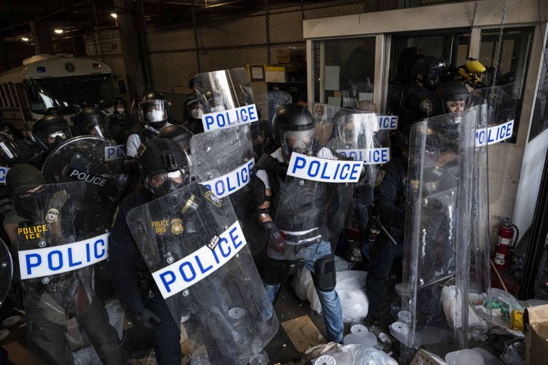 «Демпартия мечтает нанести удар»: чем грозит Соединённым Штатам частичный шатдаун