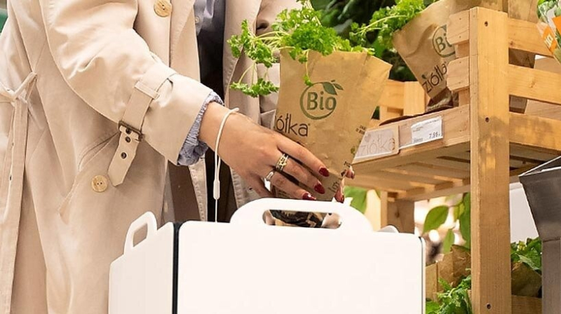 MOBI: роботизированная тележка для покупок