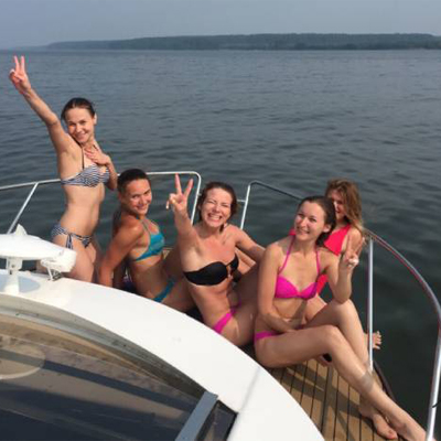 Девичник на катере
