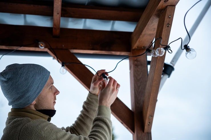 Выбор кабеля и материалов для открытой проводки