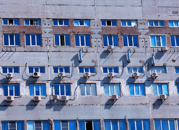 Строительство голубятни на чердаке с вылетными окнами Строительство голубятни на чердаке с вылетными окнами